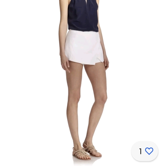 Lilly Pulitzer White Skort Size 00 - Picture 2 of 3